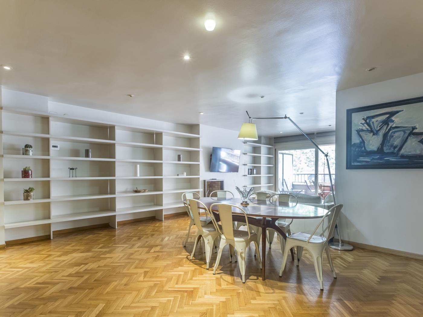 My Space Barcelona Spacious classic Bonanova Apartment with terrace for 8 - My Space Barcelona Apartments