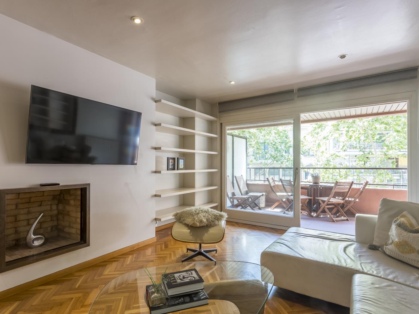My Space Barcelona Spacious classic Bonanova Apartment with terrace for 8 - My Space Barcelona Apartments