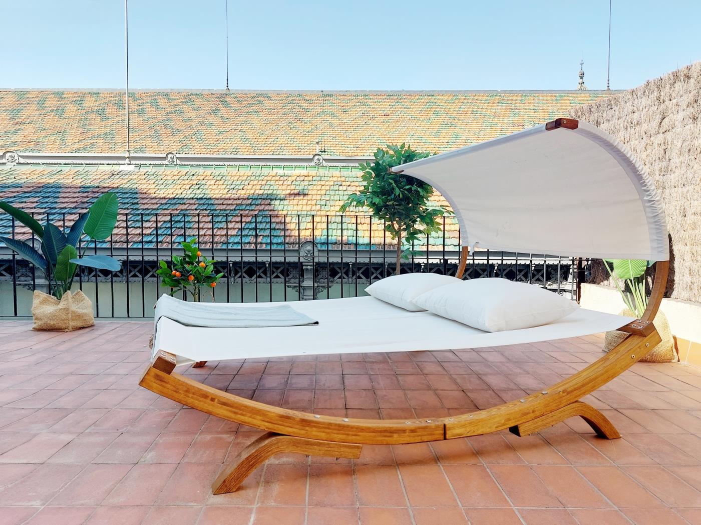 Bright 3‑Bedroom Apartment with Terrace in Barcelona’s Eixample - My Space Barcelona Apartments