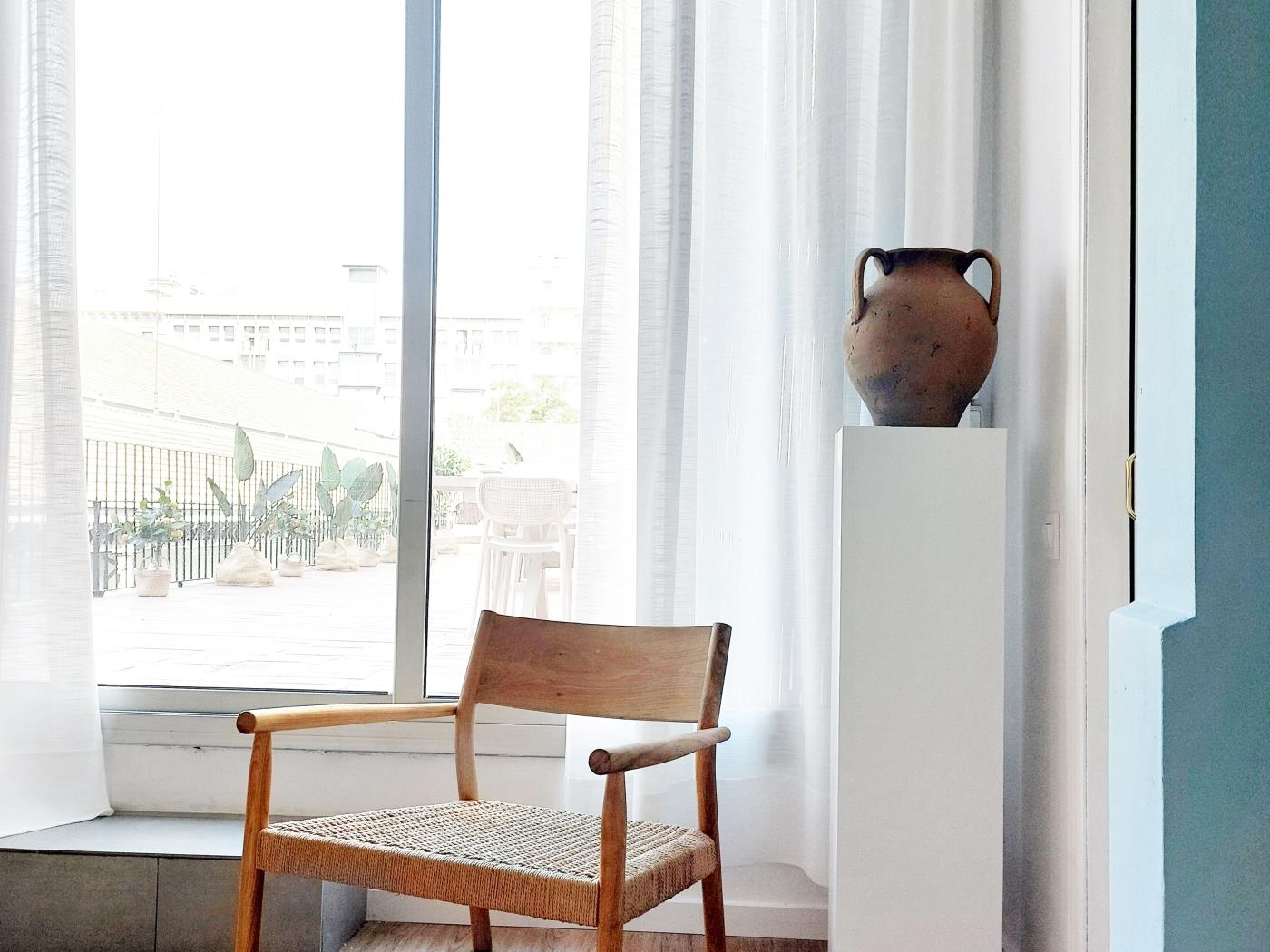 Bright 3‑Bedroom Apartment with Terrace in Barcelona’s Eixample - My Space Barcelona Apartments
