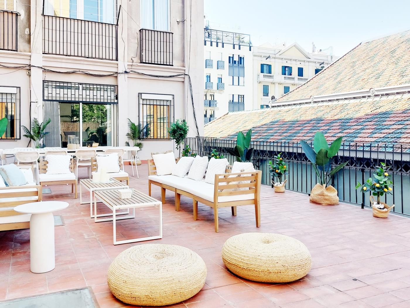 Bright 3‑Bedroom Apartment with Terrace in Barcelona’s Eixample - My Space Barcelona Apartments